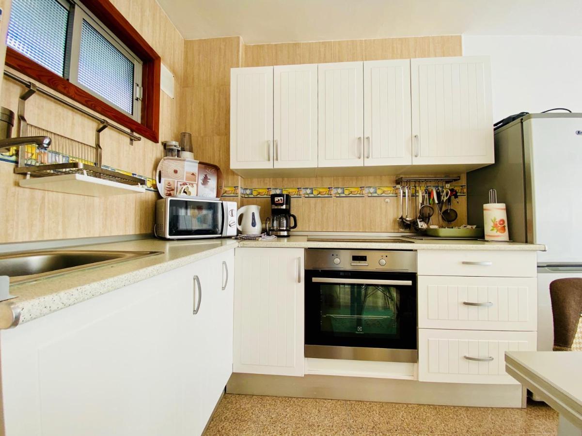 Orange And White Apartment In Yumbo San Bartolomé Exteriör bild
