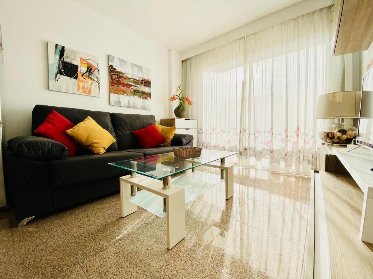 Orange And White Apartment In Yumbo San Bartolomé Exteriör bild